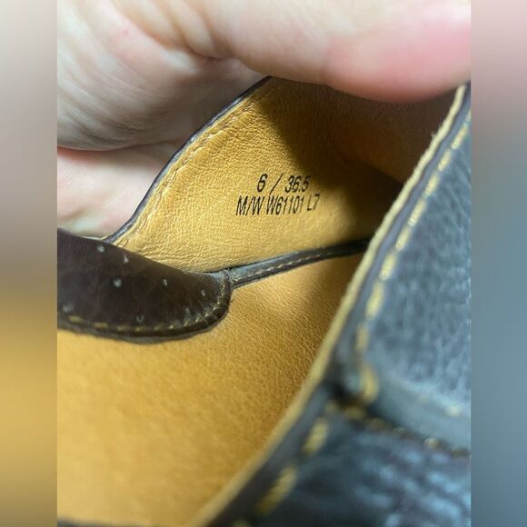 Brown Leather women’s Born Sandals - Picture 8 of 9